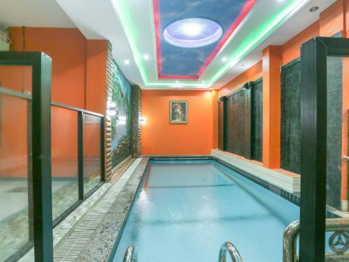 Hotel Oyo Life 3520 Indoniaga Palace