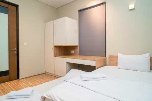 Hostal Three J Residence