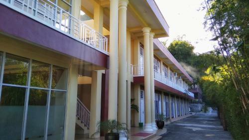 Posada Tulip Inn Tomohon