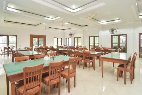 Oyo 1232 Hotel Basra