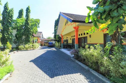 Hostal Wisma Bougenville