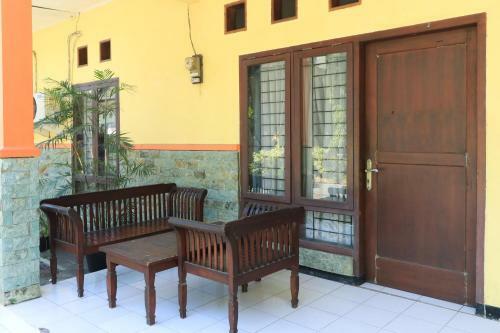 Hostal Wisma Bougenville