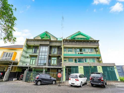 Hotel Oyo 90651 Green House Citraland
