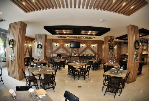 Grand Palace Hotel