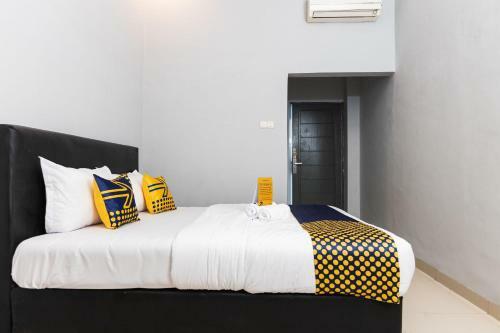 Hotel Spot On 2433 Pondok Akuanna