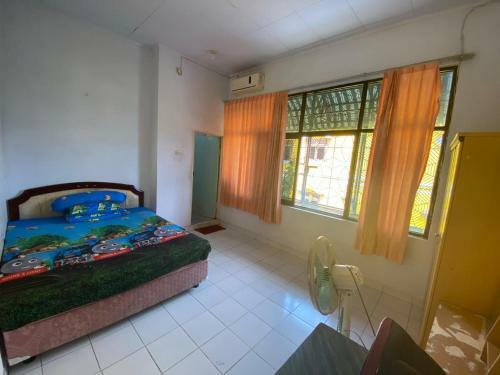 Hotel Bulusaraung Homestay Makassar