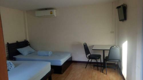 Hostal ???????????? ??????? ???????