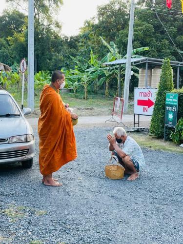 Hotel Baan Ruay Suk Resort, Lopburi