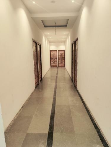 Hotel Goldmine Yatri Nivas