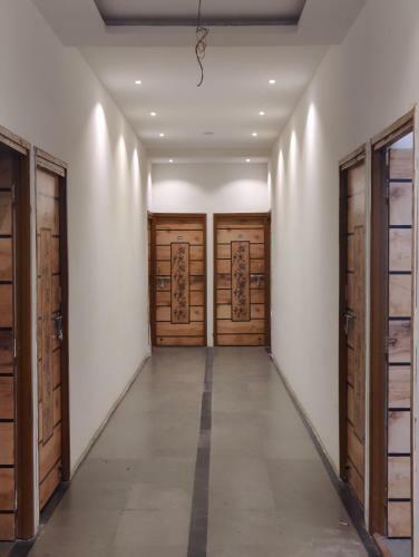 Hotel Goldmine Yatri Nivas