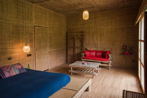 Hostal Lisu Lodge