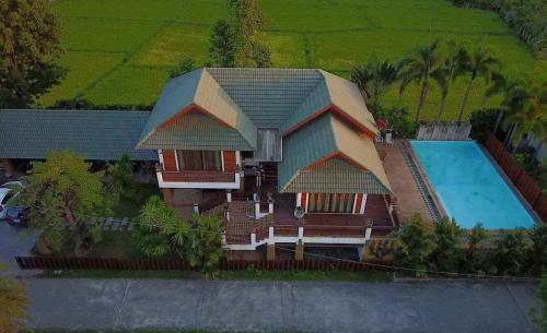 Pool Villa Klang Na Mae Rim