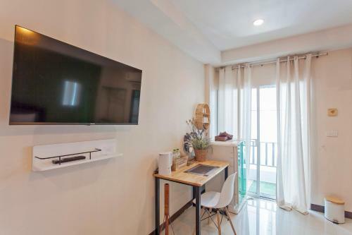 Albergue Cozzi By Grand Airport Resort