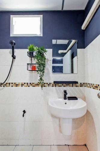 Albergue Cozzi By Grand Airport Resort
