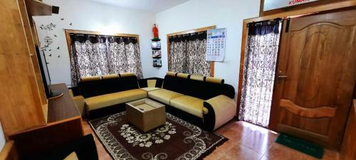 Sri Akshaya Cottages