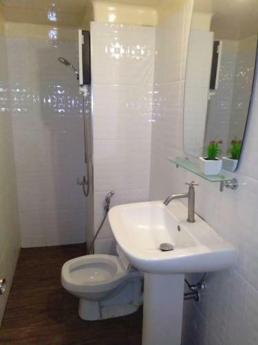 Hotel Popular Condo ????????????