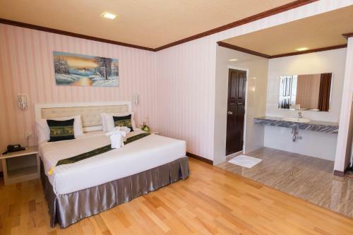 ??????????? ?????? Korat Hotel - Sha Plus
