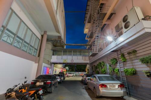 ??????????? ?????? Korat Hotel - Sha Plus