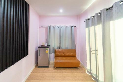 Hotel Oyo 798 Reurn Mareena Resort