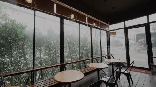 Hotel Bansuay Bangkadi