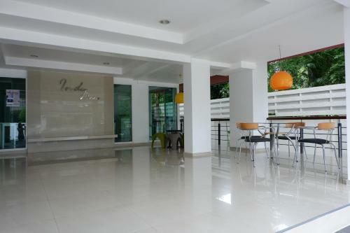Hostal Indy House