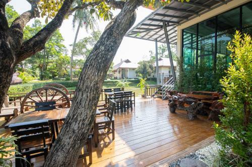 Hotel Rnana Grand