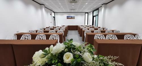 Lux Boutique Hotel