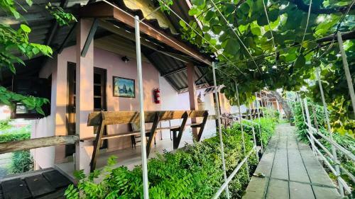 Hotel Moon River Resort Phimai
