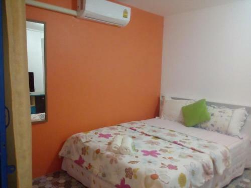 Hostal U-sa-by House
