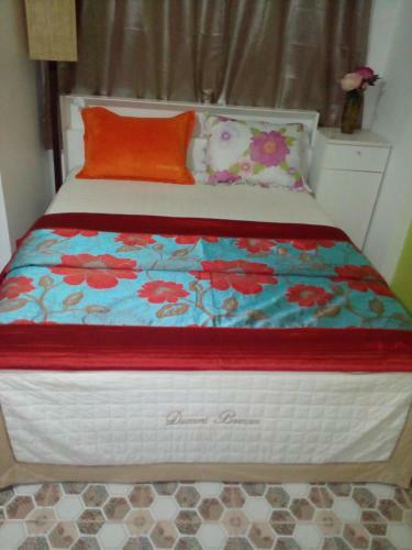 Hostal U-sa-by House