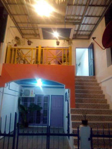 Hostal U-sa-by House