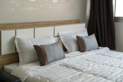 Apartamento Popular Condo Muangthong By Khun Eve