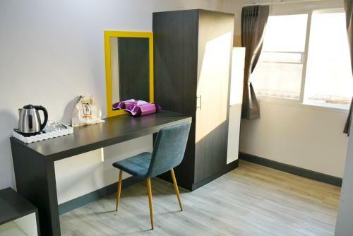 Aparthotel Riski Residence Bangbuathong