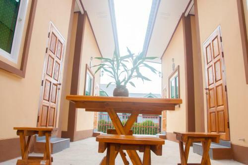 Hostal Banphunsap Phayao 168