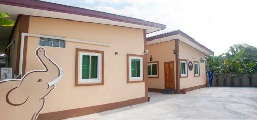 Hostal Banphunsap Phayao 168