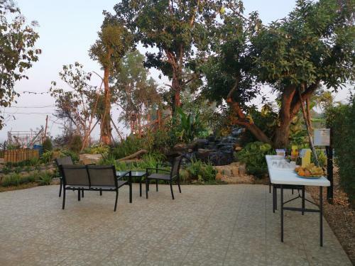 Hotel River Valley Resort