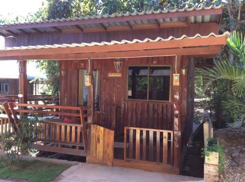 Settee Homestay