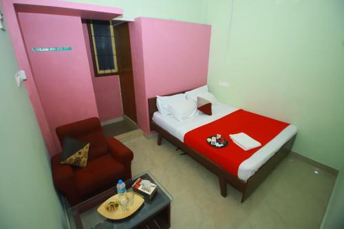 Lodge Faaz Residency