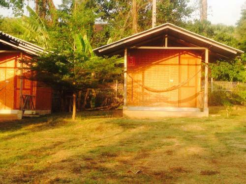 Pai Sleepy Hut