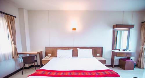 Bander Hotel