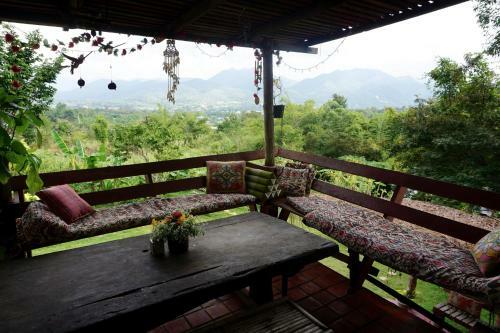 Hostal The Lookout Pai