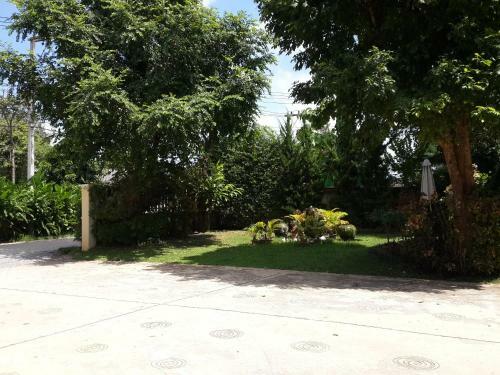 Garden Corner Resort & Hotel