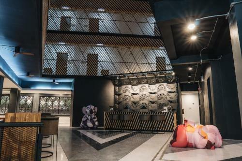Ou Hotel