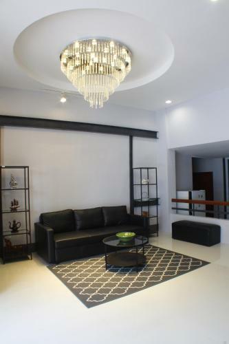 Hotel S'prima Hostel