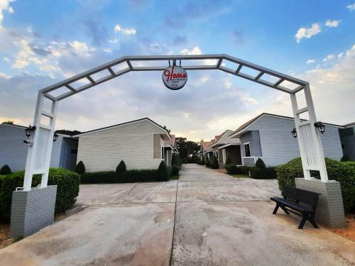 Hotel Home Resort