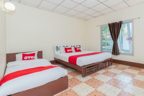 Hotel Oyo 614 Koh Lak Resort