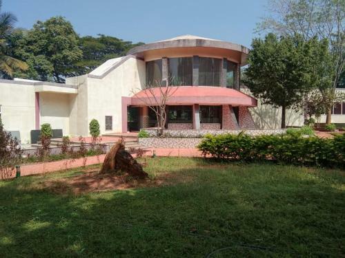 Hotel Mayura Pavithra Yediyur