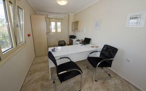 Gaia Studios & Apartments