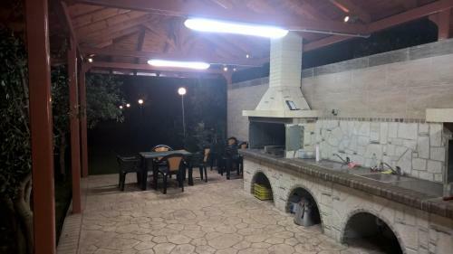 Gaia Studios & Apartments