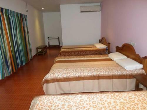 Hostal Dilsara Holiday Resort